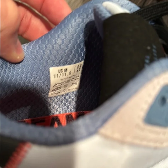 Stylish Municipal and Origin Sneakers - Picture 7 of 7